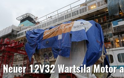 Neuer 12V32 Wartsila Motor auf Schwertransport MS Artania 22.10.2014