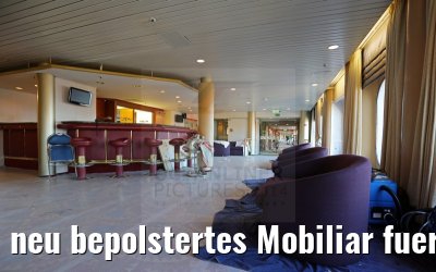 neu bepolstertes Mobiliar fuer Suiten MS Artania 24.11.2014