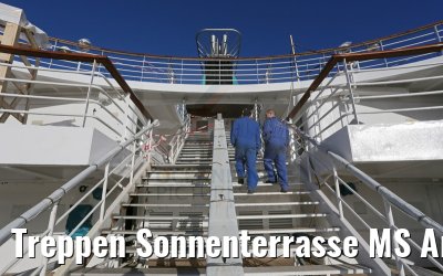 Treppen Sonnenterrasse MS Artania neue Belaege 24.11.2014