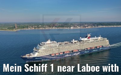 Mein Schiff 1 near Laboe with marine memorial 04.06.2021