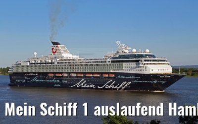 Mein Schiff 1 auslaufend Hamburg 01.07.2015