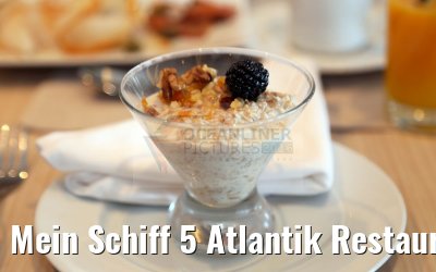 Mein Schiff 5 Atlantik Restaurant Brasserie morgens