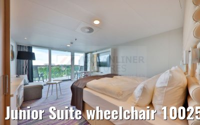 Junior Suite wheelchair 10025 Mein Schiff 7