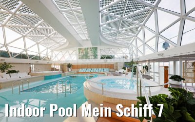 Indoor Pool Mein Schiff 7
