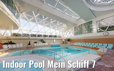 Indoor Pool Mein Schiff 7