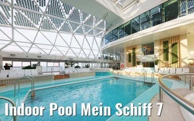 Indoor Pool Mein Schiff 7