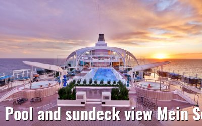 Pool and sundeck view Mein Schiff Relax