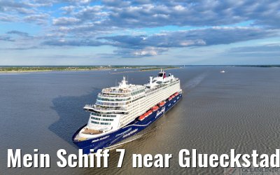 Mein Schiff 7 near Glueckstadt 07.05.2025