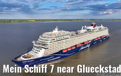 Mein Schiff 7 near Glueckstadt 07.05.2025