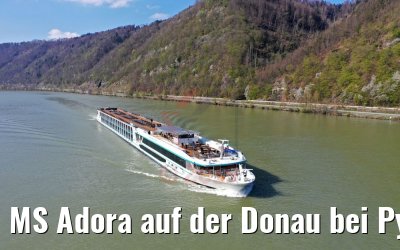 MS Adora auf der Donau bei Pyrawang 07.04.2019