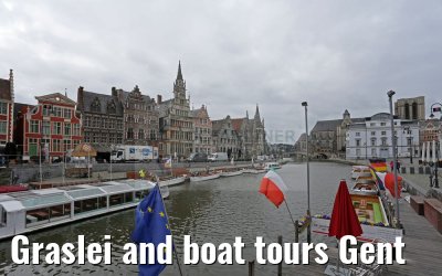 Graslei and boat tours Gent