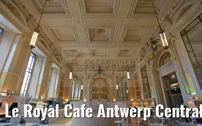 Le Royal Cafe Antwerp Central Station