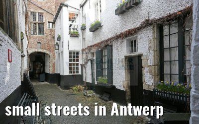 small streets in Antwerp