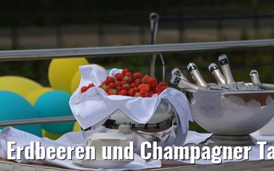Erdbeeren und Champagner Taufe Anesha 26.06.2015