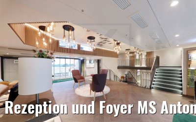 Rezeption und Foyer MS Antonia