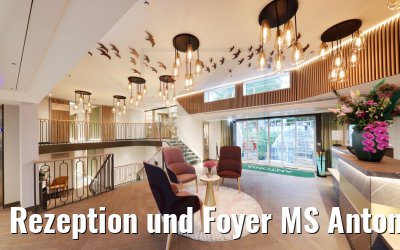 Rezeption und Foyer MS Antonia