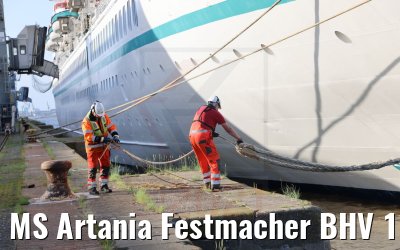 MS Artania Festmacher BHV 17.07.2021