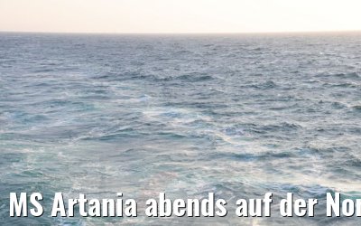 MS Artania abends auf der Nordsee 18.07.2021