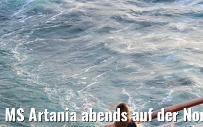 MS Artania abends auf der Nordsee 18.07.2021
