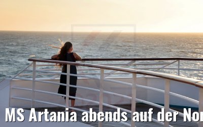 MS Artania abends auf der Nordsee 18.07.2021