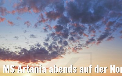 MS Artania abends auf der Nordsee 18.07.2021