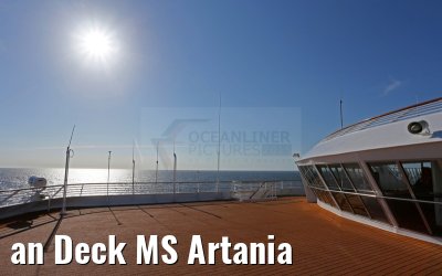 an Deck MS Artania