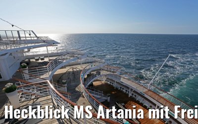 Heckblick MS Artania mit Freidecks