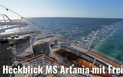 Heckblick MS Artania mit Freidecks