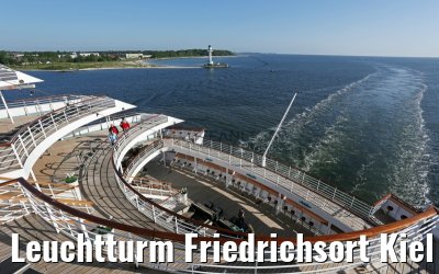 Leuchtturm Friedrichsort Kiel MS Artania
