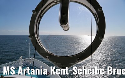 MS Artania Kent-Scheibe Bruecke