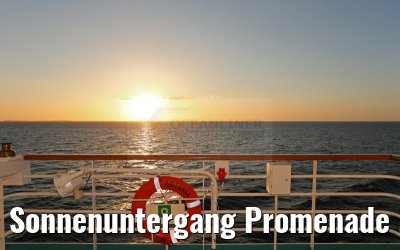 Sonnenuntergang Promenade MS Artania