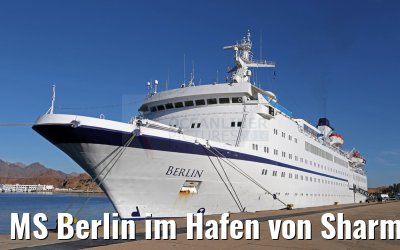MS Berlin im Hafen von Sharm El Sheikh