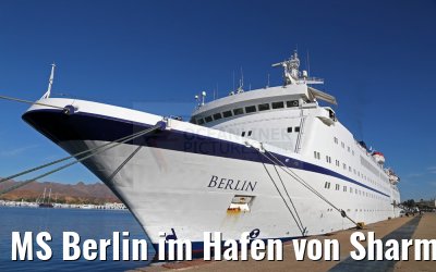 MS Berlin im Hafen von Sharm El Sheikh