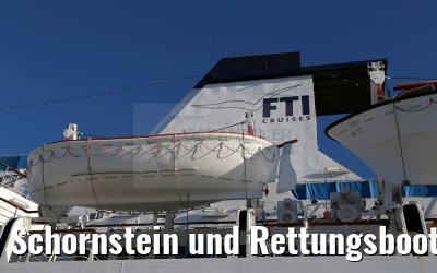 Schornstein und Rettungsboot MS Berlin