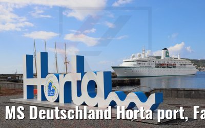 MS Deutschland Horta port, Faial