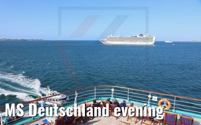 MS Deutschland evening
