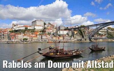 Rabelos am Douro mit Altstadt Ribeira Porto 25.09.2020