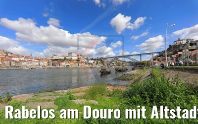 Rabelos am Douro mit Altstadt Ribeira Porto 25.09.2020