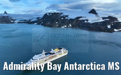 Admirality Bay Antarctica MS Hamburg 08.01.2023