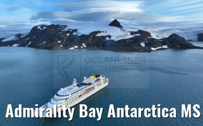 Admirality Bay Antarctica MS Hamburg 08.01.2023