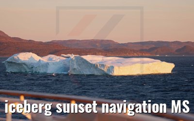 iceberg sunset navigation MS Hamburg