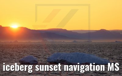 iceberg sunset navigation MS Hamburg