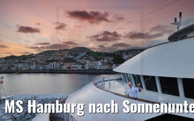 MS Hamburg nach Sonnenuntergang Horta, Faial 22.03.2022