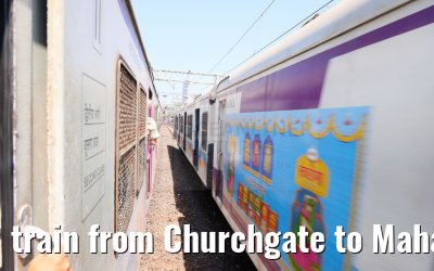 train from Churchgate to Mahalakshmi station Mumbai 04.03.2024