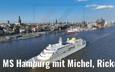 MS Hamburg mit Michel, Rickmer Rickmers, Cap San Diego und Elphi 13.07.2022