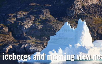 icebergs and morning view near Qeqertarsuaq, Greenland 06.08.2024