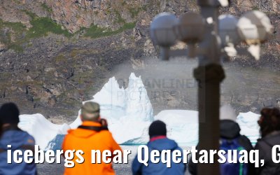 icebergs near Qeqertarsuaq, Greenland 06.08.2024