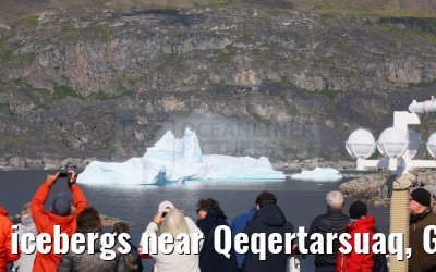 icebergs near Qeqertarsuaq, Greenland 06.08.2024