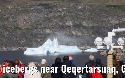 icebergs near Qeqertarsuaq, Greenland 06.08.2024