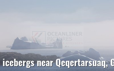 icebergs near Qeqertarsuaq, Greenland 06.08.2024